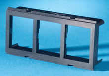 TRACJACK ADAPTER PLATE FOR FURNITURE OPENING, THREE-PORT, BLACK TRACJACK ADAPTER PLATE FOR FURNITURE OPENING, THREE-PORT, BLACK