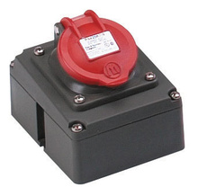 Discontinued - Discontinued - 16A Pin & Sleeve International Splashproof Receptacle