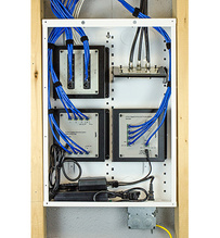 1x4 Enhanced Passive Video Splitter-Combiner