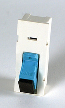 TRACJACK 1-SC SIMPLEX, SINGLEMODE CERAMIC ADAPTER BLUE, 45 DEGREE EXIT, 2UNIT TRACJACK 1-SC SIMPLEX, SINGLEMODE CERAMIC ADAPTER BLUE, 45 DEGREE EXIT, 2UNIT