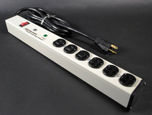 Plug-In Outlet Center Unit / 120V/20A/6 O/L /lighted switch/6' cord/Computer Grade Surge