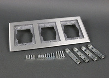 Omnibox® Triple Gang Rectangular Aluminum Carpet/Tile Flange Omnibox® Triple Gang Rectangular Aluminum Carpet/Tile Flange