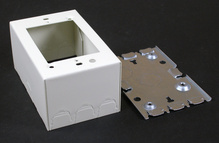 Wiremold 500/700 Series Single-Gang Shallow Switch and Receptacle Box Fitting, Ivory Wiremold 500/700 Series Single-Gang Shallow Switch and Receptacle Box Fitting, Ivory
