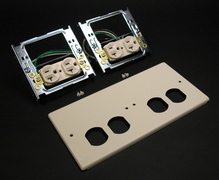 4-GANG W/TWO DUPLEX RECEPTACLES INS IVORY 4-GANG W/TWO DUPLEX RECEPTACLES INS IVORY