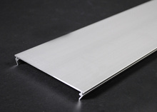 Wiremold AL5200 Series Large Multi-Channel Raceway Raceway Cover Wiremold AL5200 Series Large Multi-Channel Raceway Raceway Cover