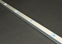 5' Alternating USB Aluminum Plugmold® Multioutlet System 5' Alternating USB Aluminum Plugmold® Multioutlet System