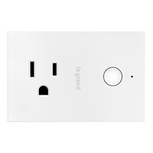 radiant® Smart Plug-In Switch with Wi-Fi, White radiant® Smart Plug-In Switch with Wi-Fi, White