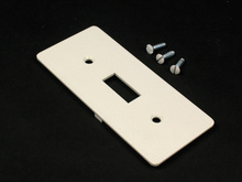 5500 Switch Faceplate Fitting 5500 Switch Faceplate Fitting