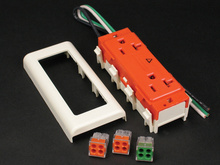 2400 20A Isolated Ground Duplex Receptacle Fitting 2400 20A Isolated Ground Duplex Receptacle Fitting