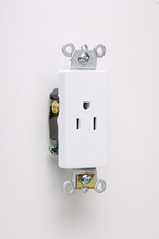 15A 125V Heavy Duty Decorator Spec Grade Single Receptacles, Back and Side Wire, White 15A 125V Heavy Duty Decorator Spec Grade Single Receptacles, Back and Side Wire, White