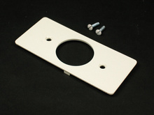 5500 Single Receptacle Faceplate Fitting 5500 Single Receptacle Faceplate Fitting